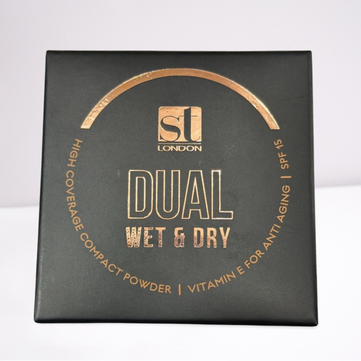 St London - Wet and Dry Compact Powder Natural