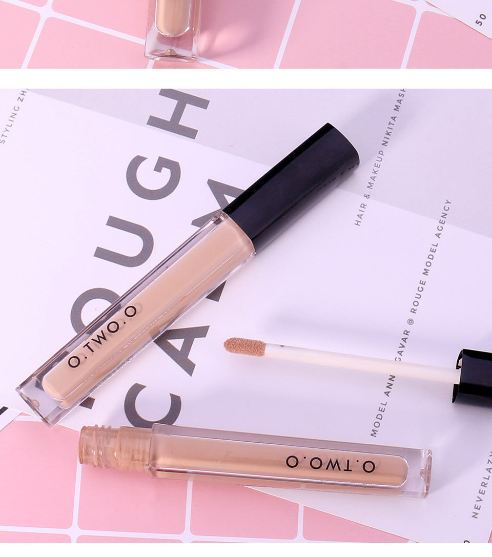 O.Two.o - Black Gold Cover-Up Radiant Creamy Concealer - Mstore